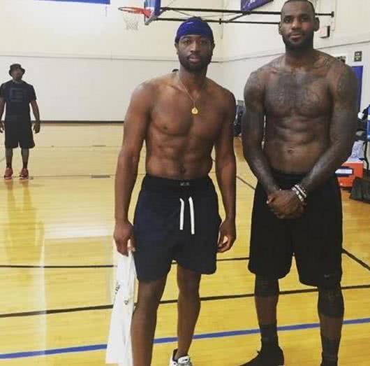 国产暗黑动 国产暗黑动