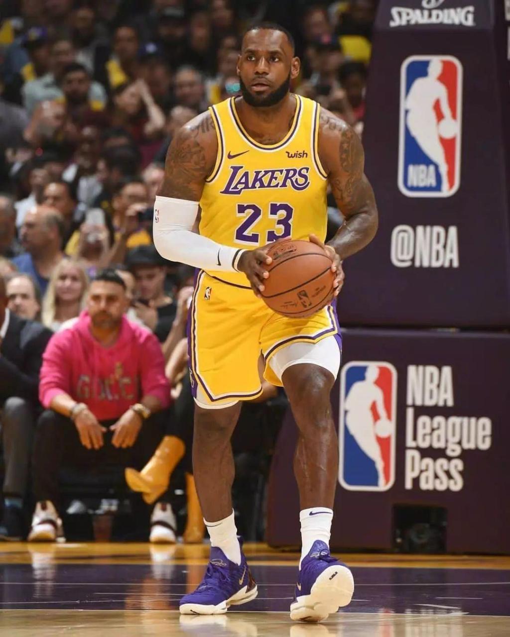 武切维奇 武切维奇