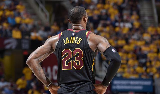 综合来看 综合来看