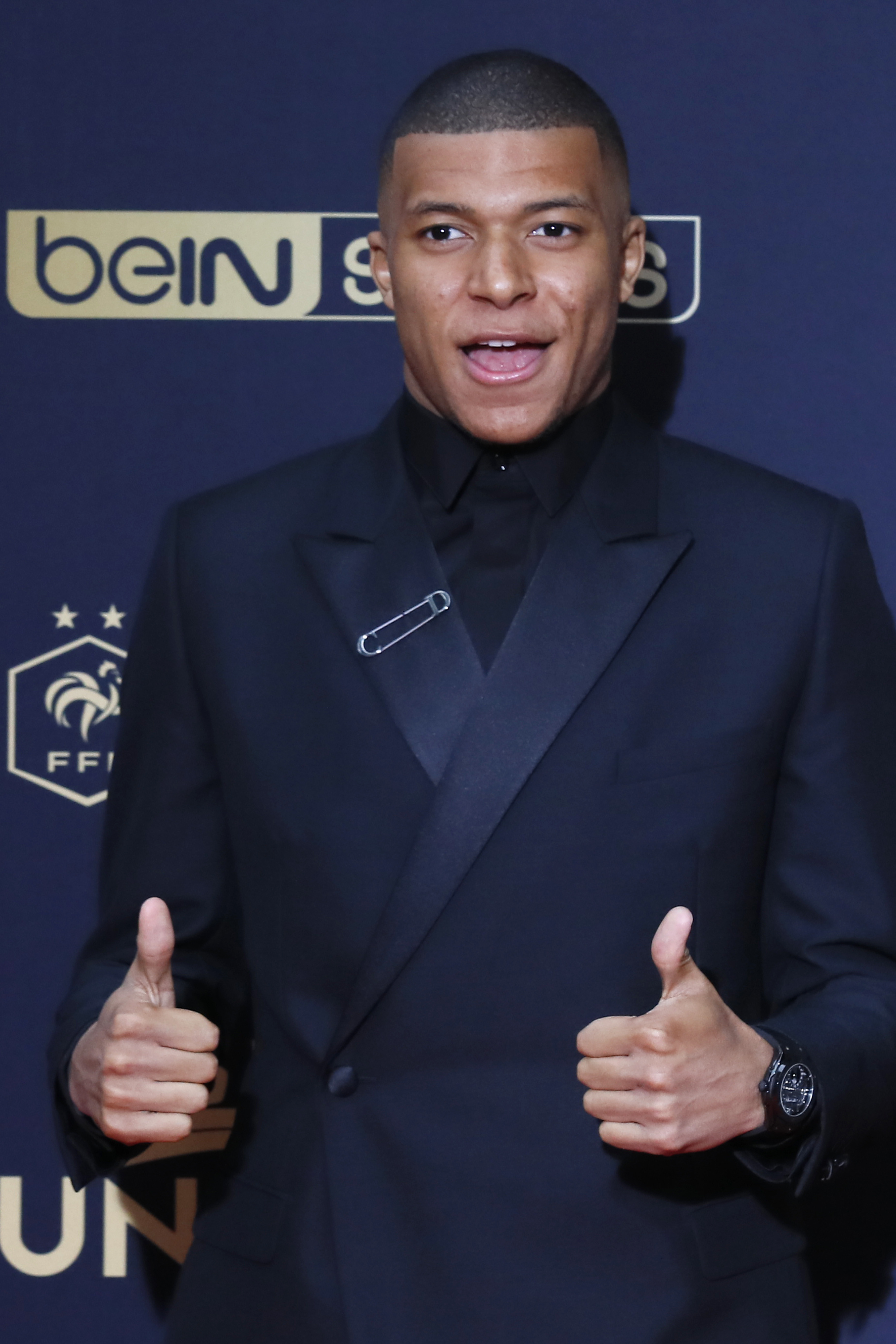 进攻小年 进攻小年